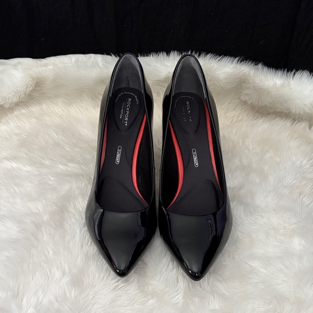 Rockport Genuine Black Patent Leather Pointed-Toe Pumps